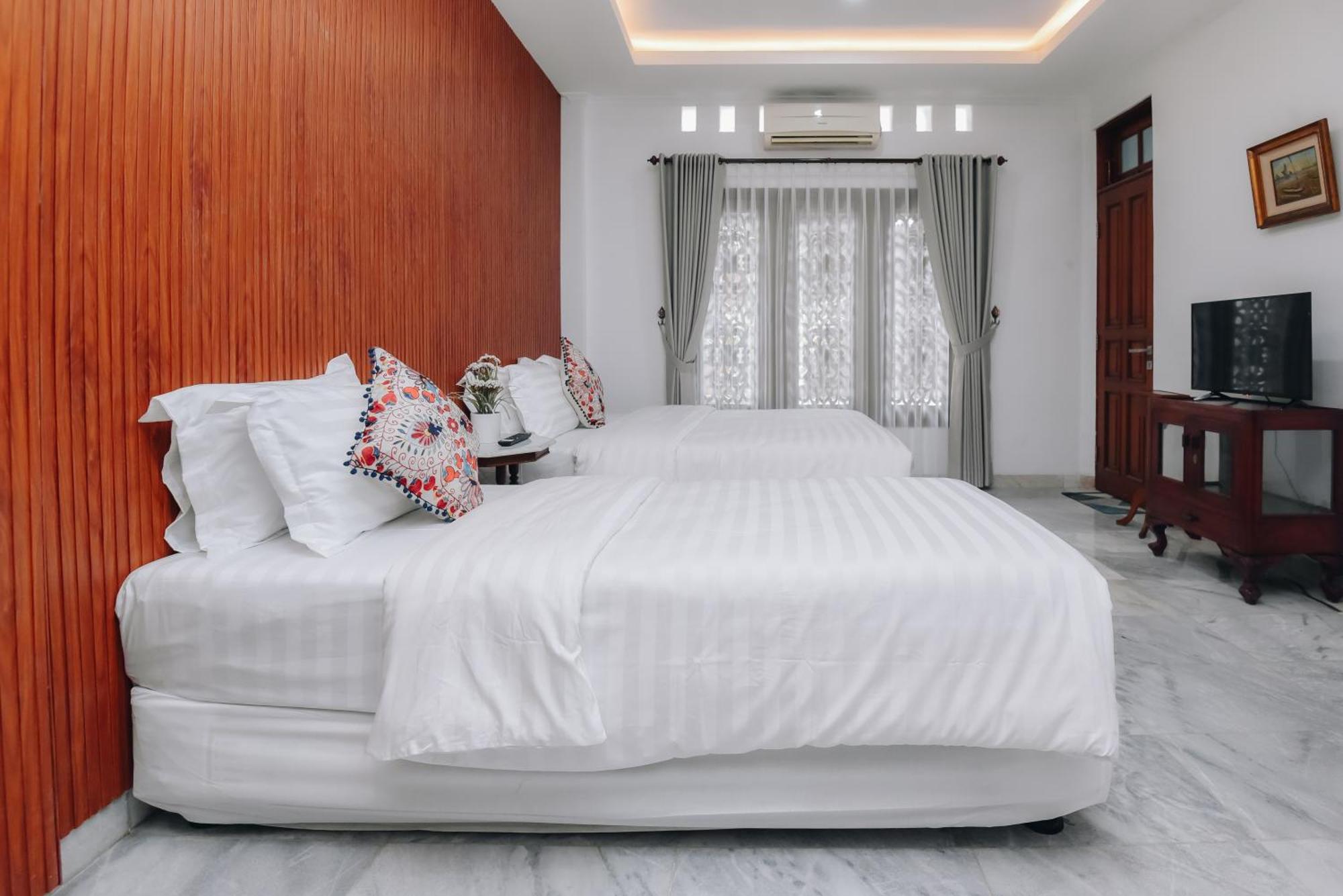 Hotel Padma Amita